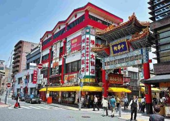 Kinh tế Nagasaki vươn lên mạnh mẽ sau giai đoạn tăm tối